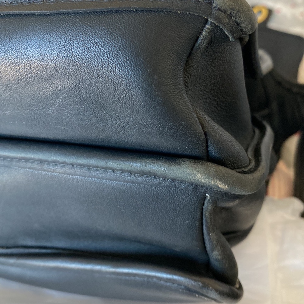 Vintage Coach Leather Messenger Bag - Picture 9 of 9